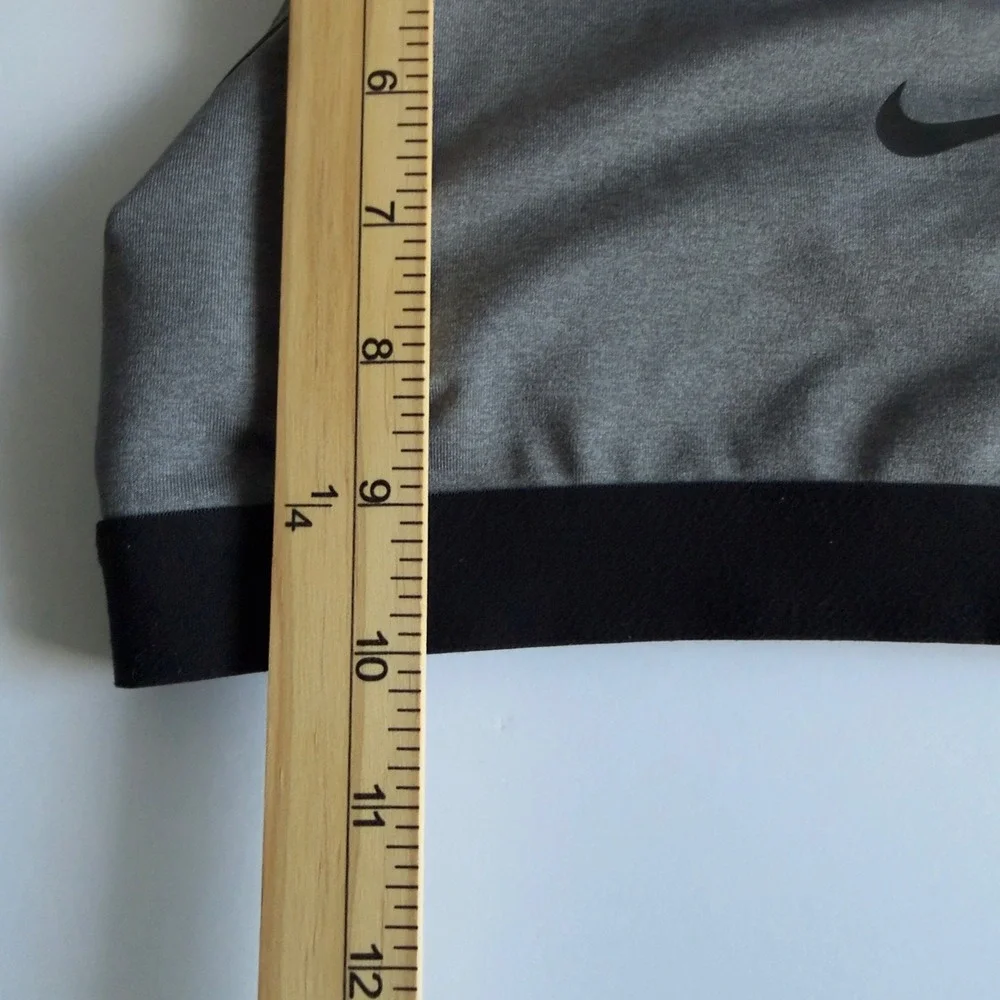 Nike Dri-FIT Racerback Sports Bra Womens Small Gray Black Athletic Gorpcore